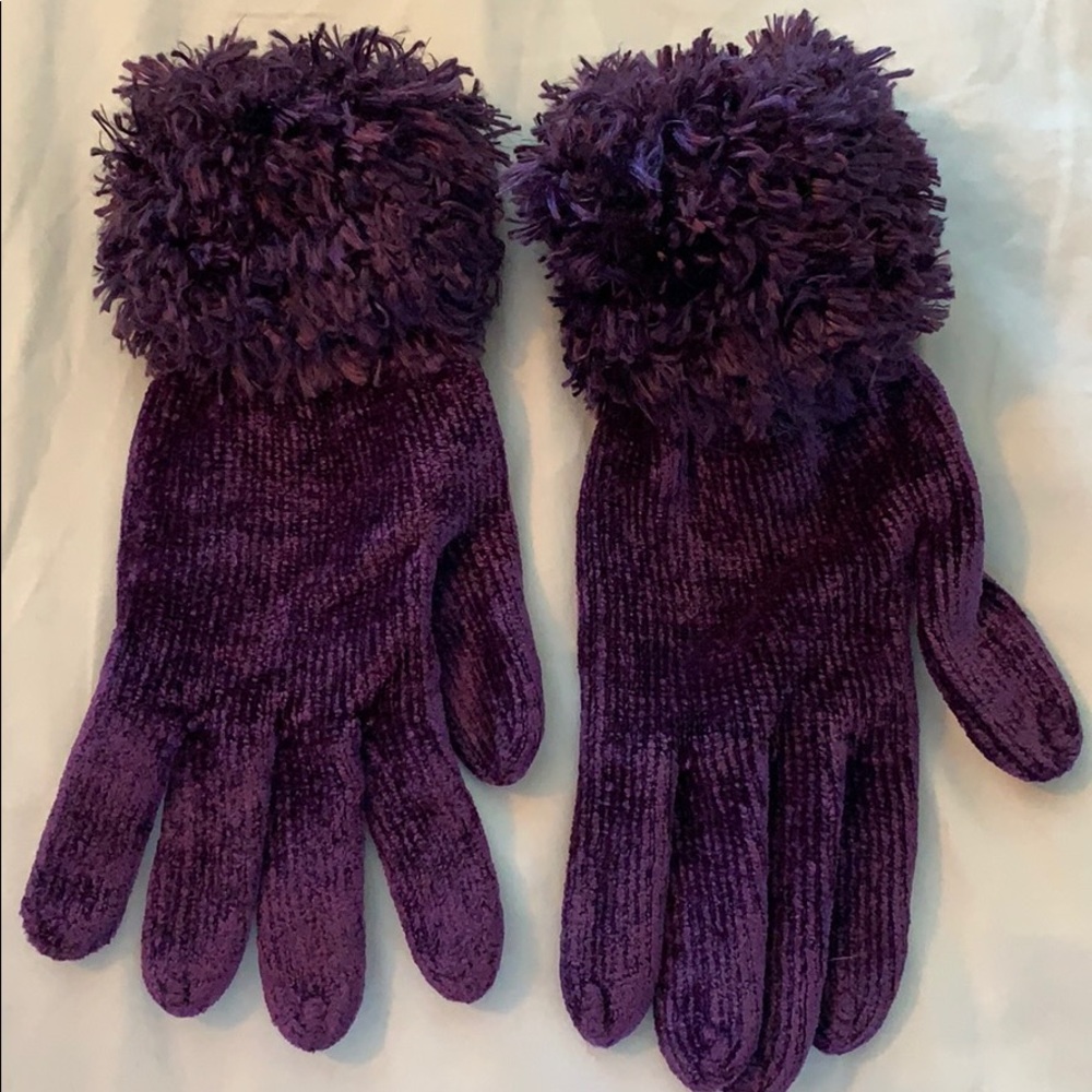 Purple Winter Gloves